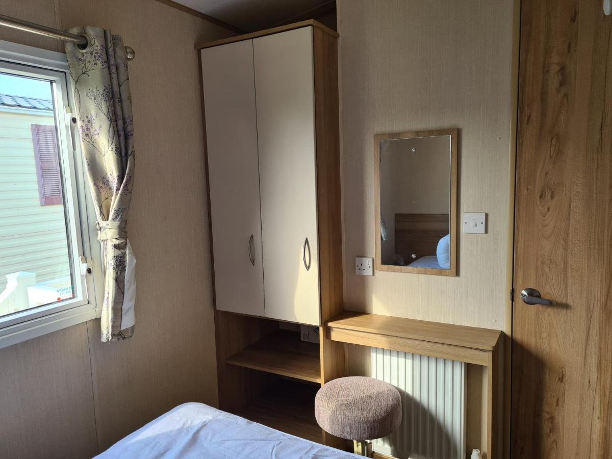 8 Berth Eastgate Fantasy Island Apartment Ingoldmells Exterior foto