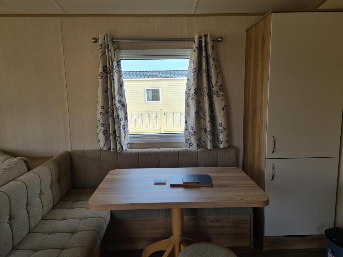 8 Berth Eastgate Fantasy Island Apartment Ingoldmells Exterior foto